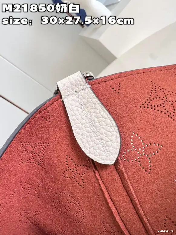WIS BLOSSOM VUITTON LOUIS MM 0606